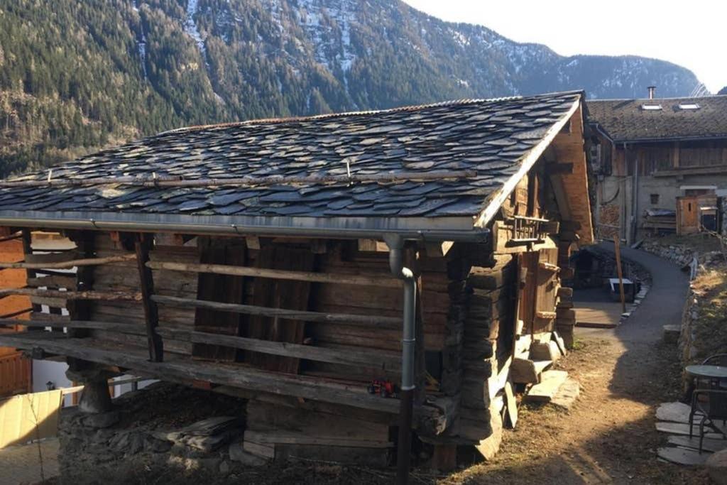 La Cabane De L'Homme Tranquille Le Tretien Exterior foto